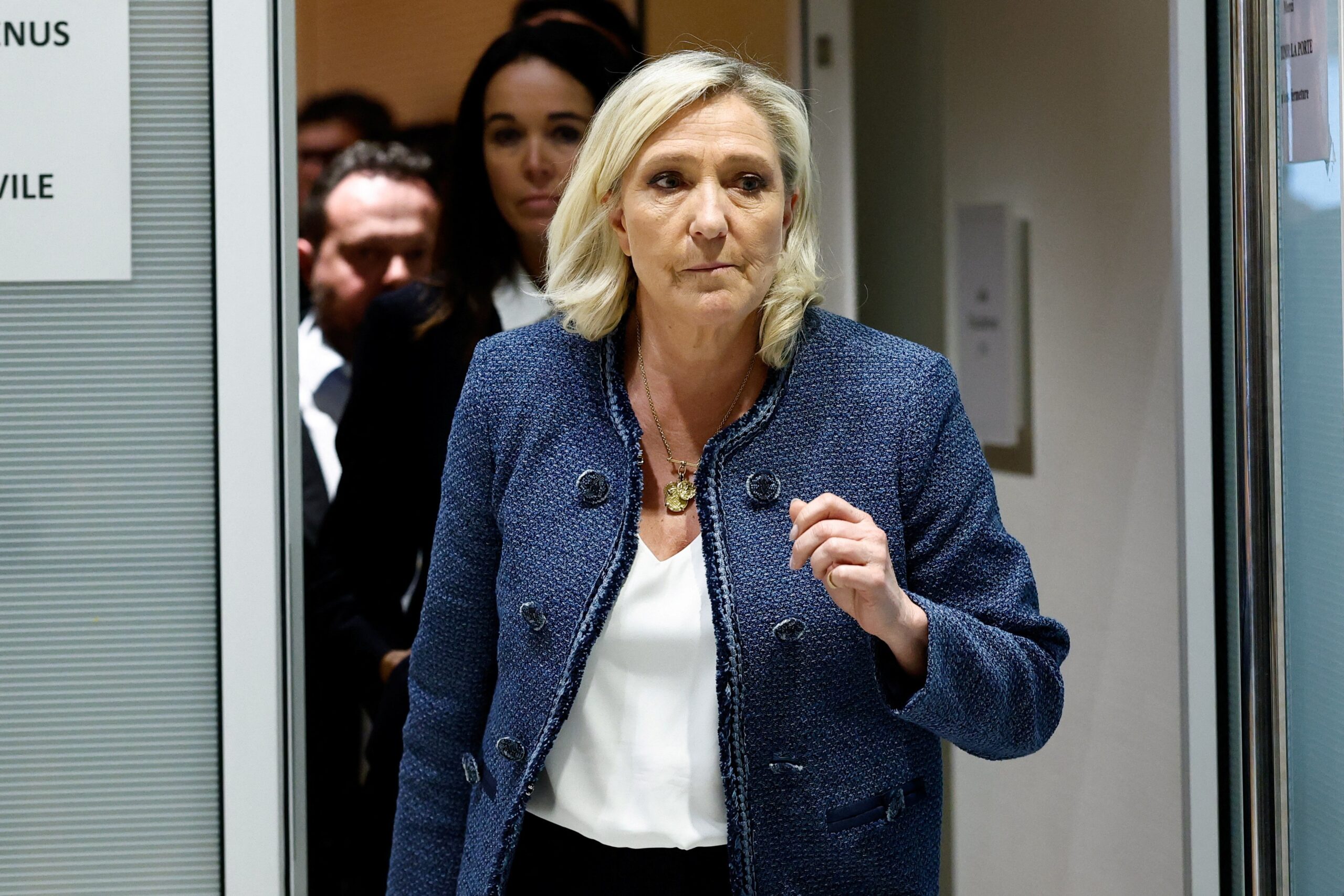 Condenada por corrupção, Marine Le Pen recorre de setença por desvio de fundos europeus