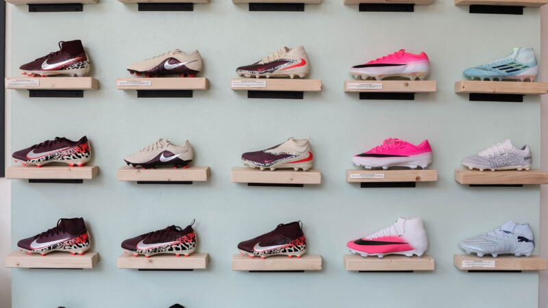 Meninos usam rosa… e meninas vão usar azul? Entenda tendência de cores para Copa do Mundo Feminina de 2027