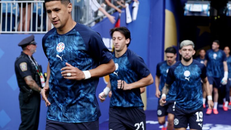 Veja o perfil e os nomes analisados pelo Inter para substituir Borré