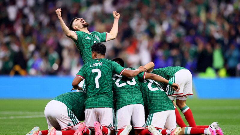 México encerra “maldição do jogo cinco” após 40 anos e garante mais um mata-mata no Azteca