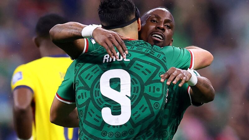 México passa por cima do Equador em atuação coletiva impecável