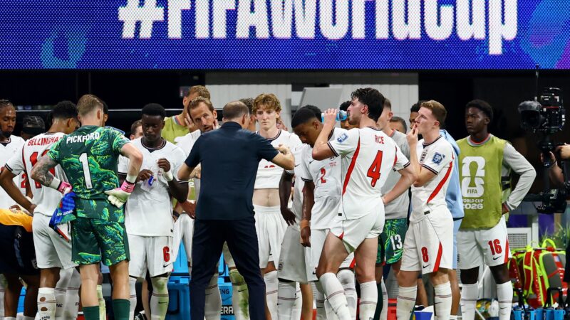 Jornal inglês mostra como pausa para hidratação criticada por Tuchel mudou jogo da Inglaterra