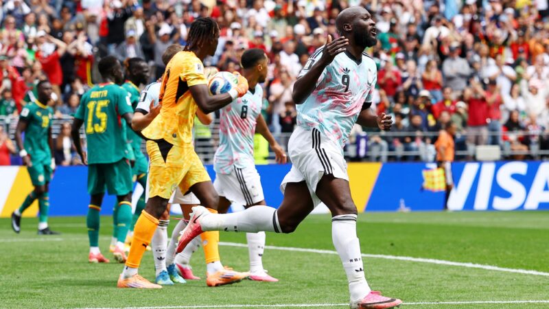 Lukaku ressurge como talismã da Bélgica em momentos decisivos