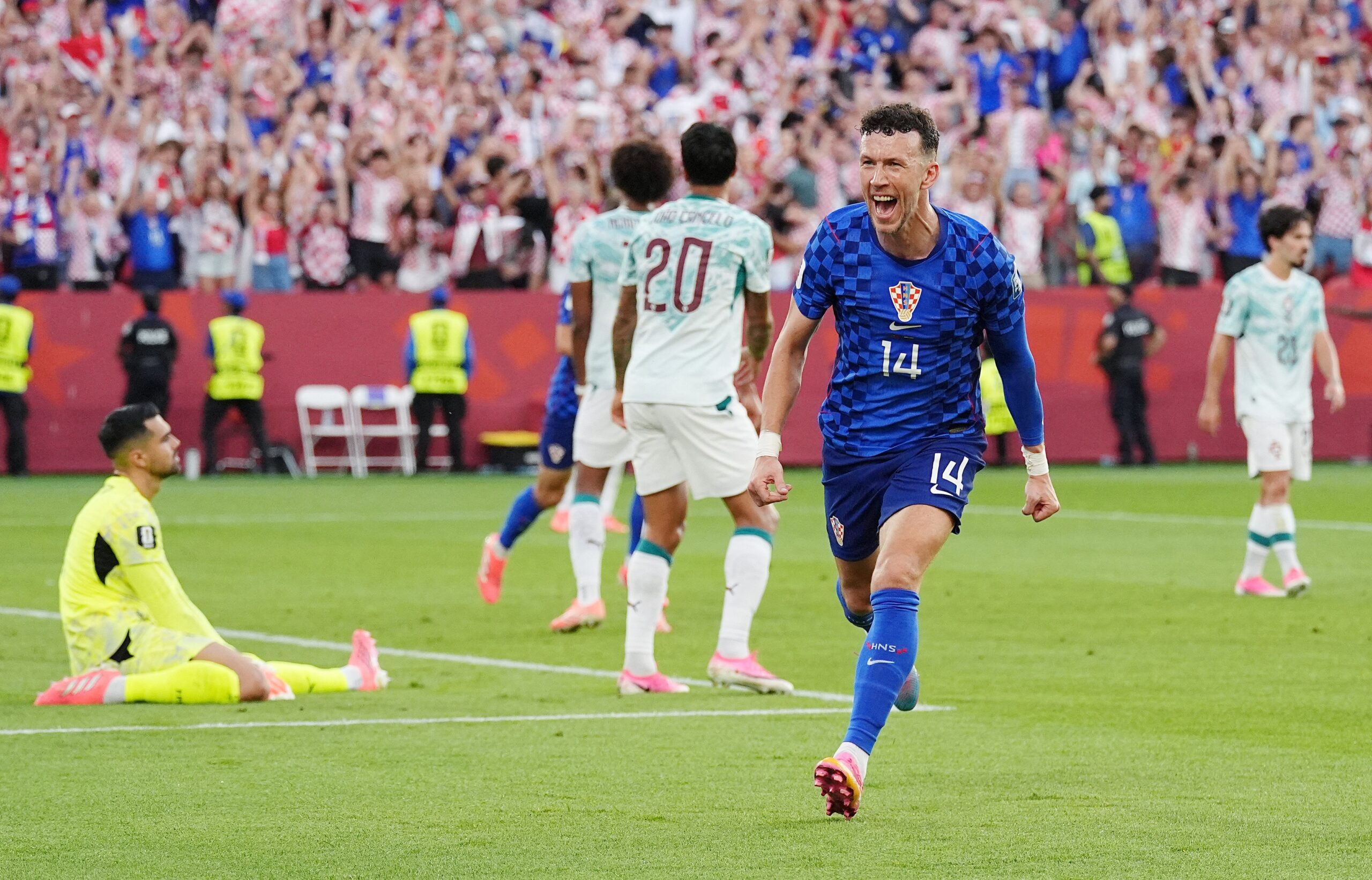 Perisic marca contra Portugal e se torna o maior artilheiro da Croácia em Copas do Mundo