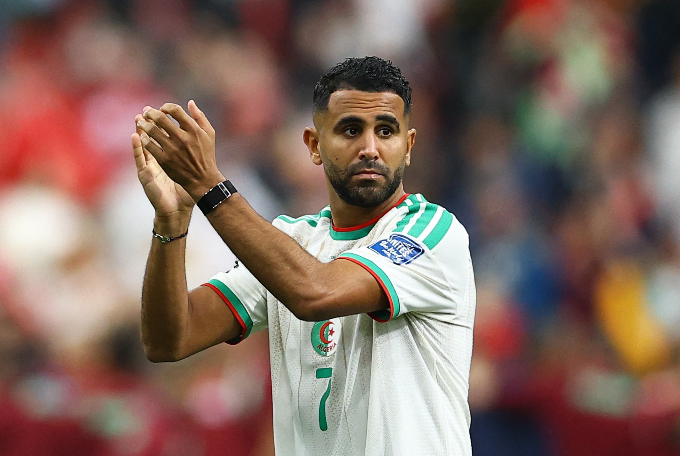 Eliminado da Copa, Mahrez se despede da seleção argelina: “Foi meu último jogo”
