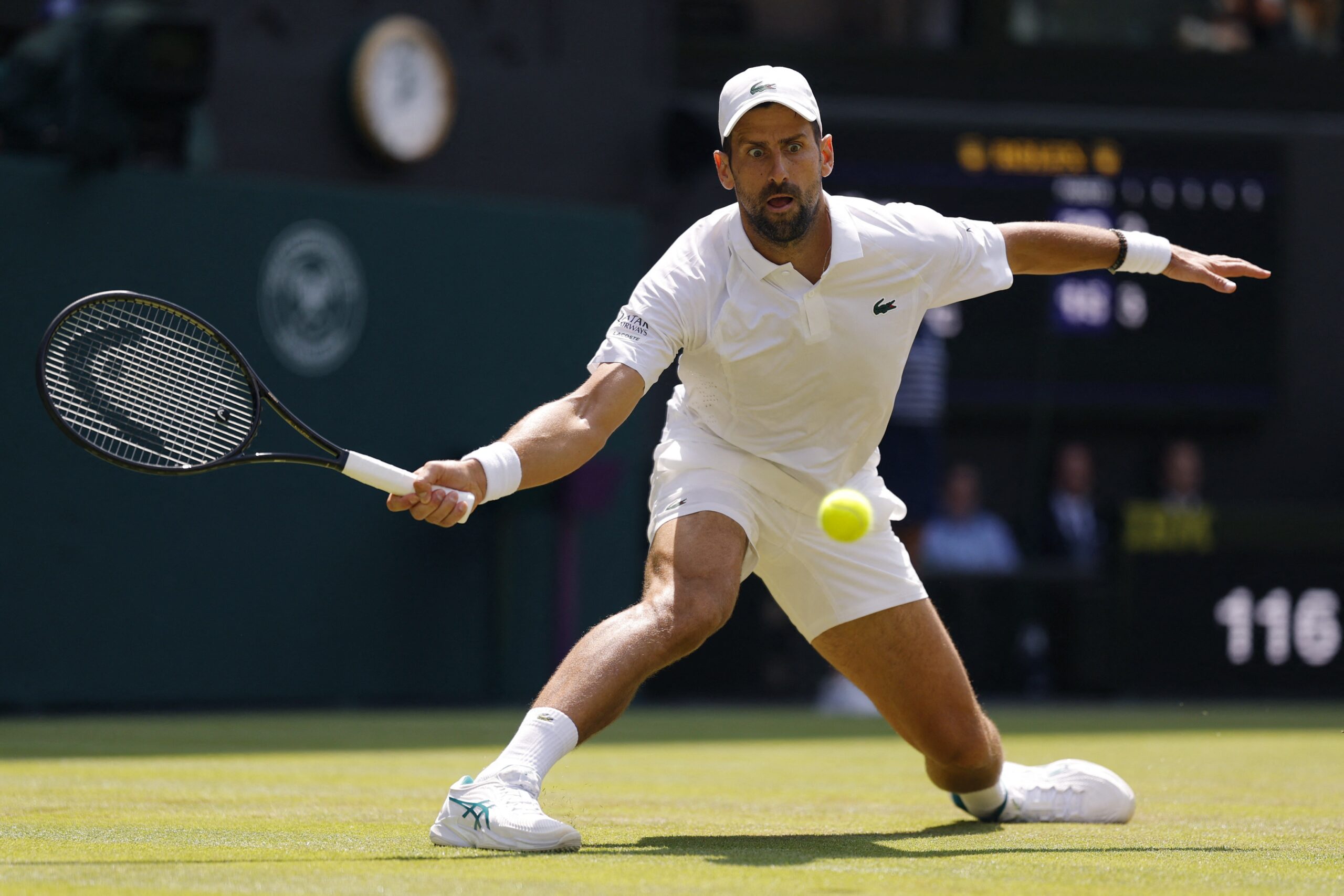 Djokovic vence em Wimbledon e iguala recorde de Federer