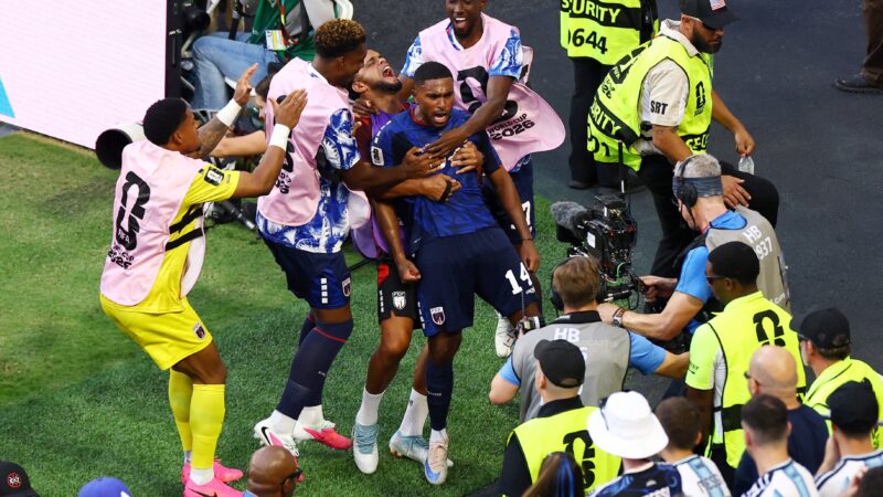 É por jogos como Argentina x Cabo Verde que amamos o futebol