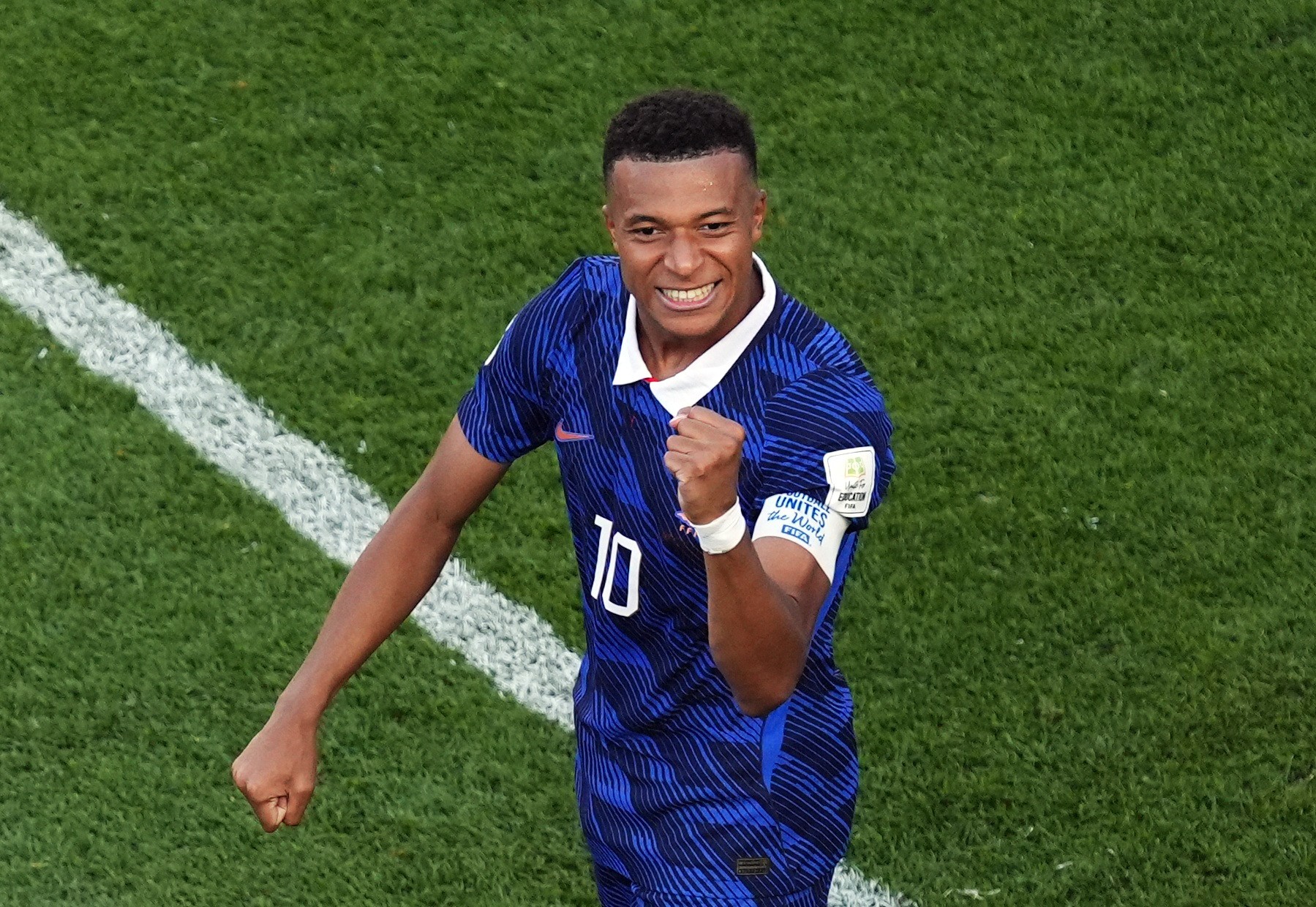 Mbappé e Harry Kane desafiam a história na corrida pela Chuteira de Ouro da Copa de 2026; entenda