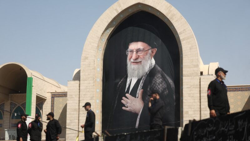 O que muda no Irã com Mojtaba Khamenei no lugar do pai