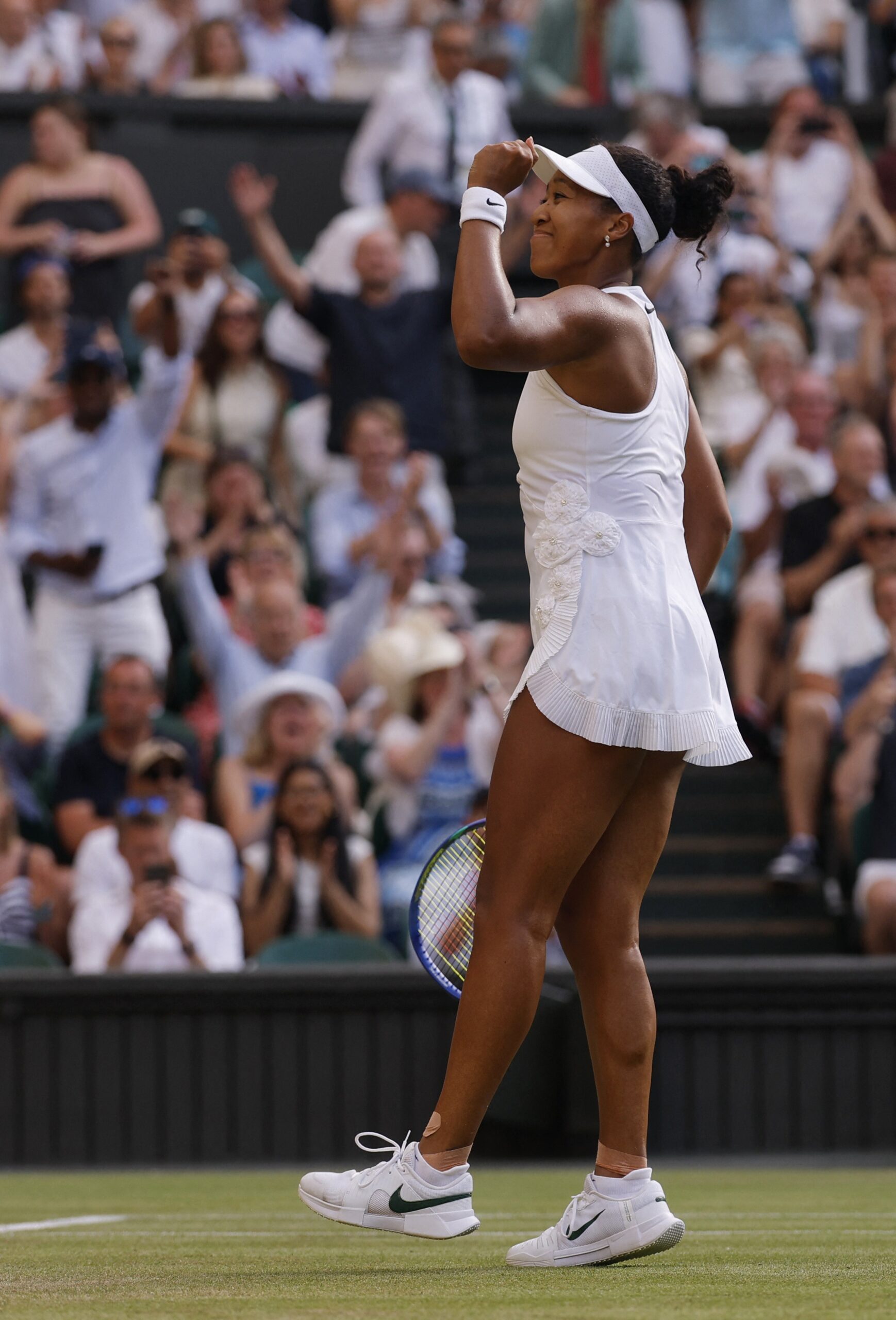 Naomi Osaka se impõe sobre Sabalenka e despacha nº 1 do mundo em Wimbledon