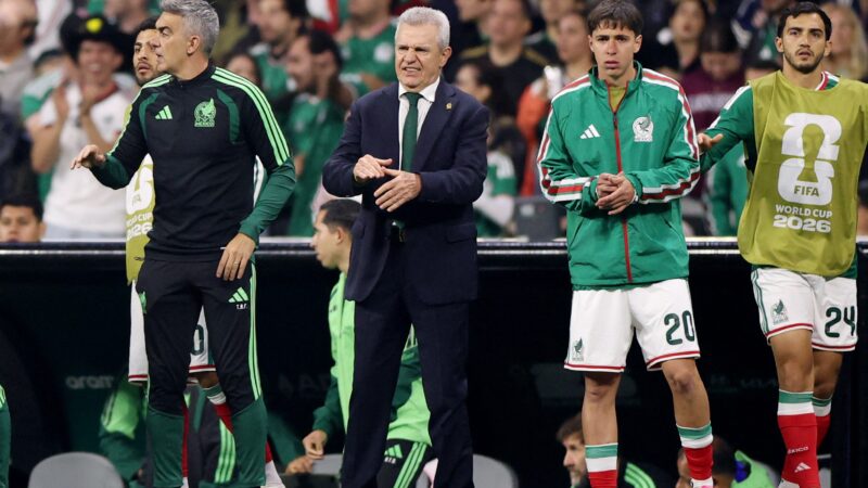 Aguirre se despede do México e lamenta eliminação: “É muito doloroso, porque sonhamos”