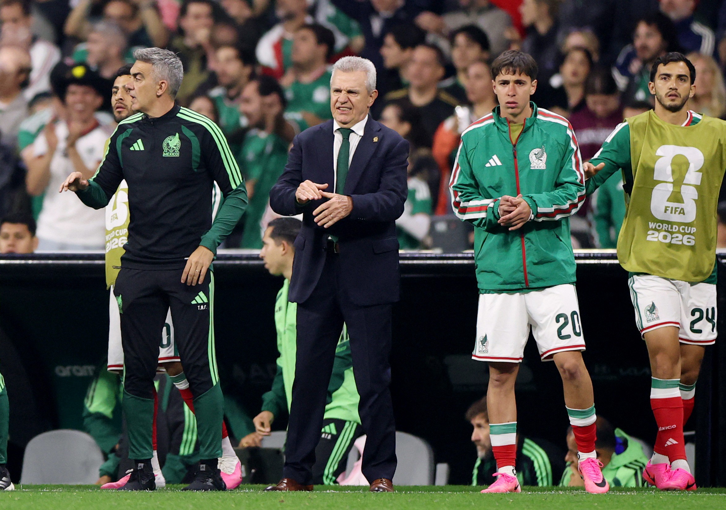 Aguirre se despede do México e lamenta eliminação: “É muito doloroso, porque sonhamos”