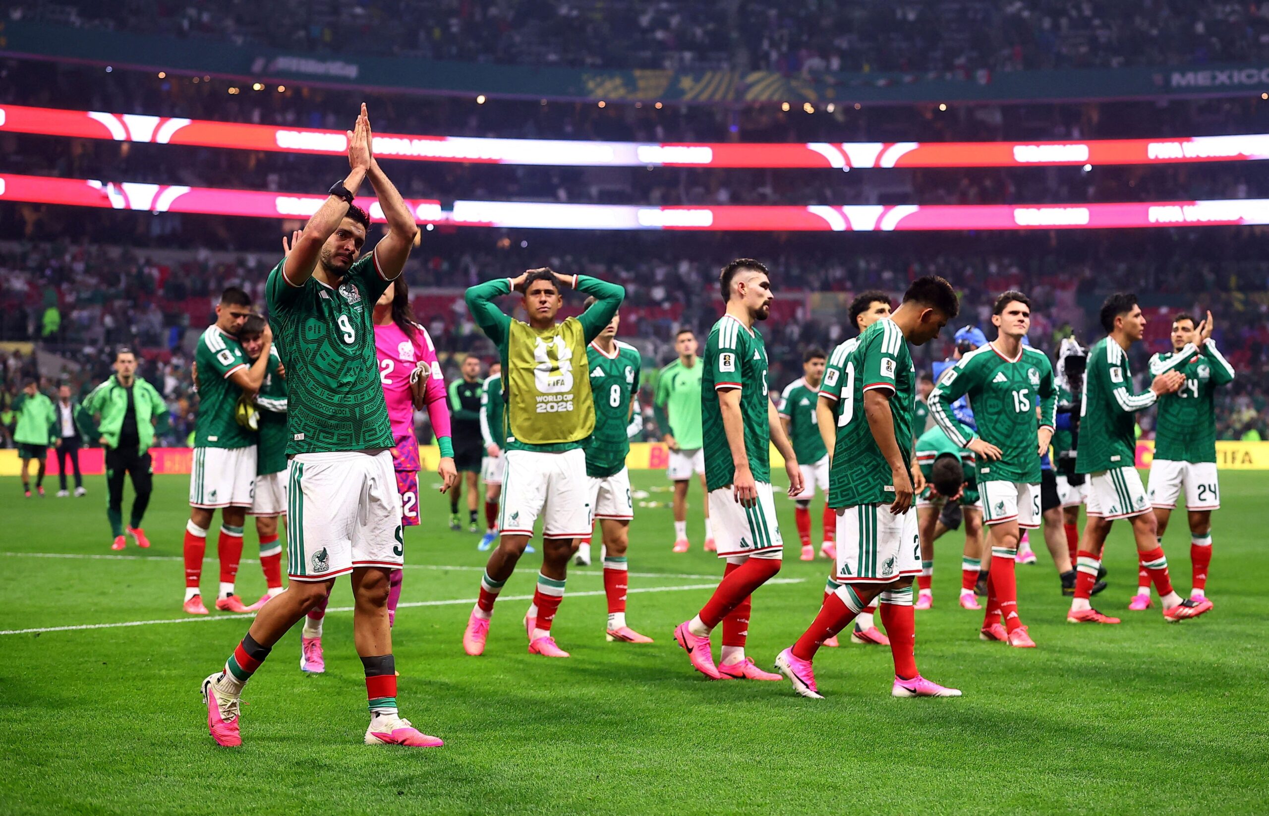 Base forte, novos talentos e técnico preparado: por que México encerra Copa em casa otimista com futuro