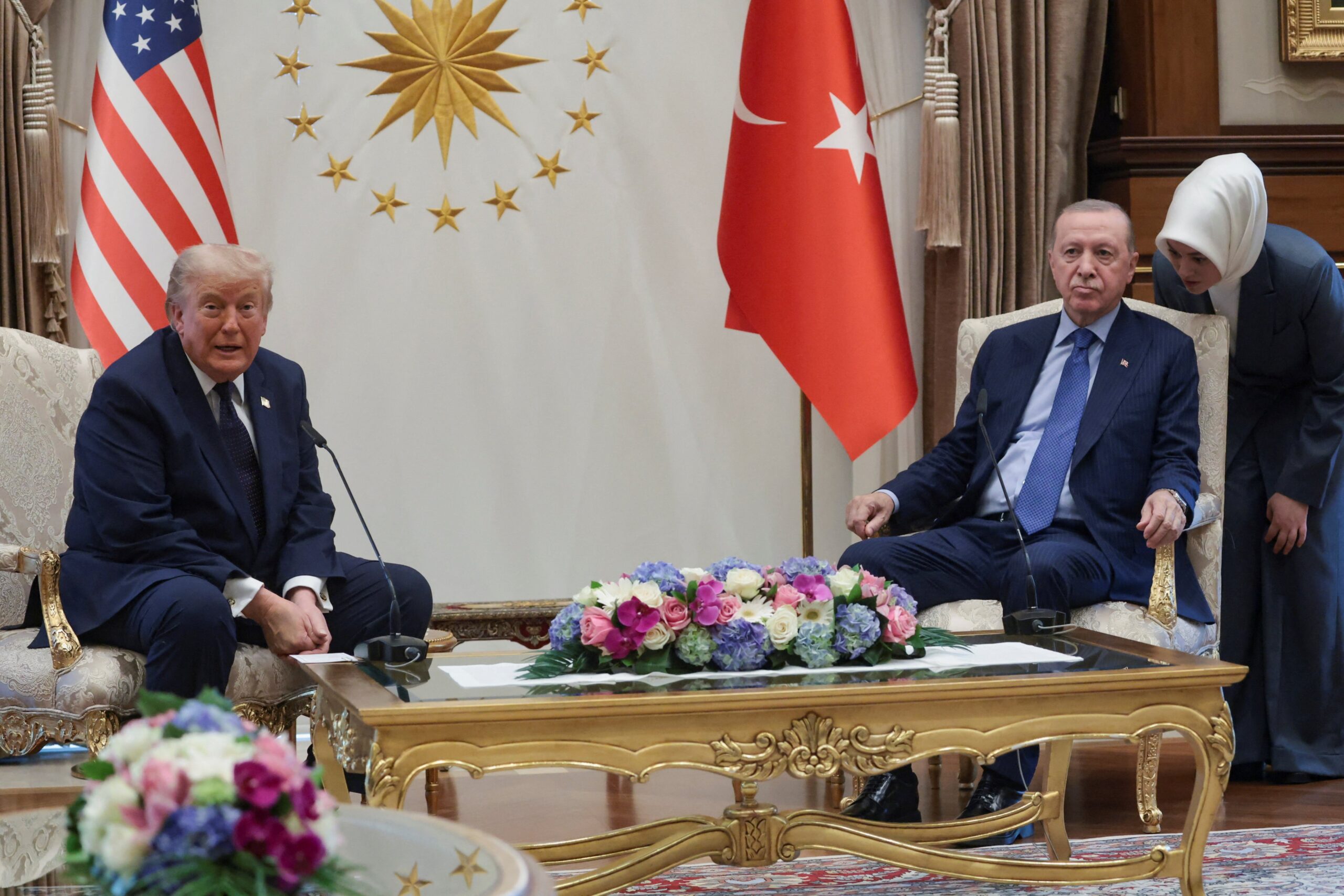 Trump diz na Otan que EUA devem controlar Groenlândia; Dinamarca reage: ‘Não está à venda’