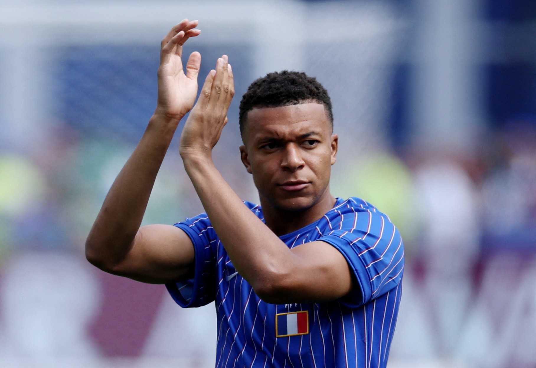 Klopp revela que Liverpool tentou contratar Mbappé durante voo: “Voamos em círculos”