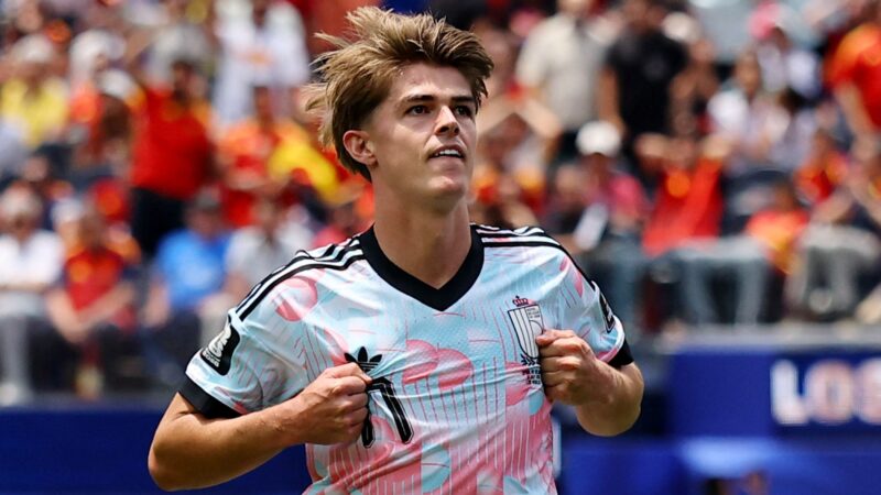 De Ketelaere é o Craque do Cartola da Copa do Mundo FIFA™ no Dia #30, mesmo na derrota da Bélgica