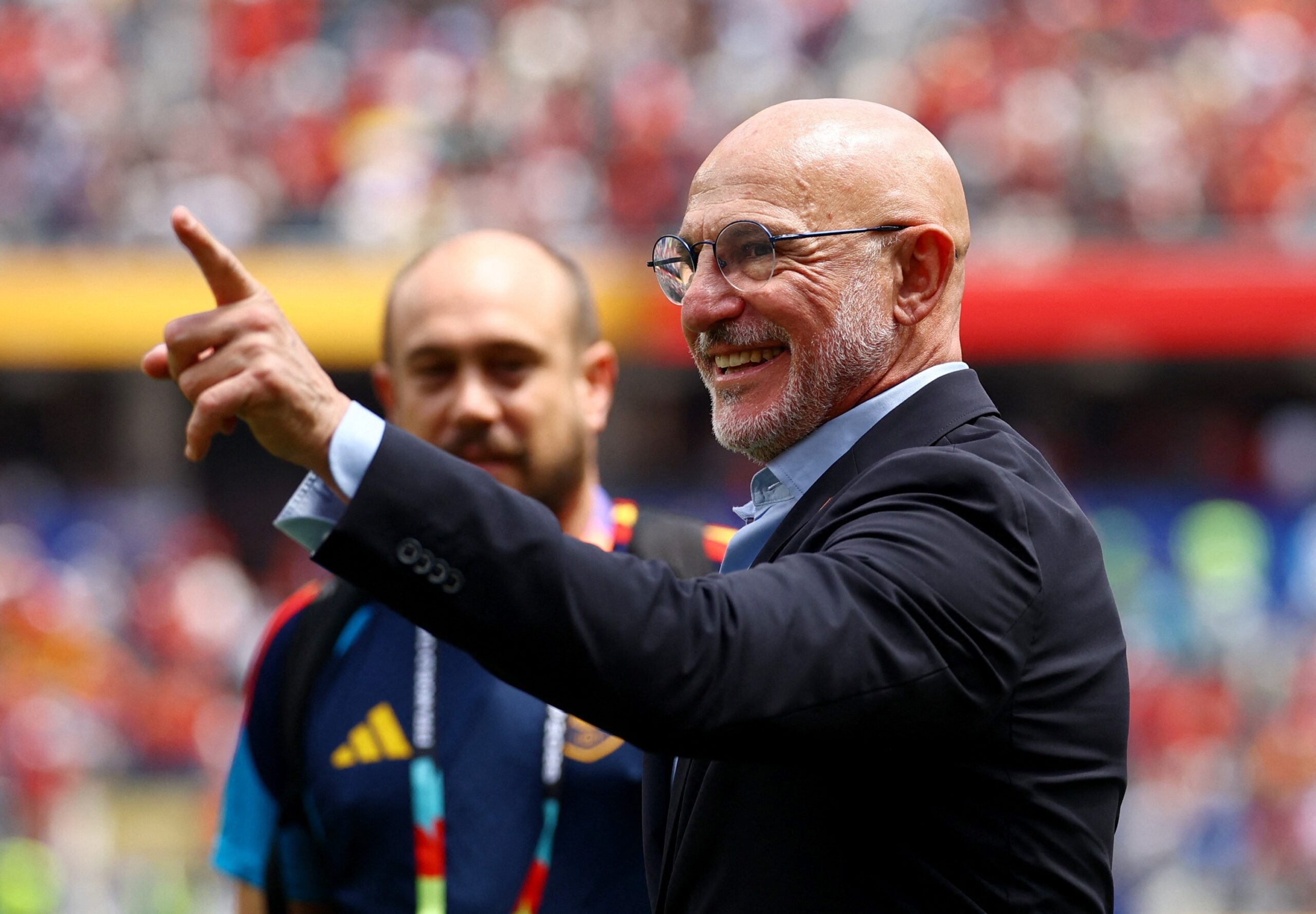 Técnico da Espanha projeta semi com a França e elogia Merino: “Poderia jogar em qualquer seleção”