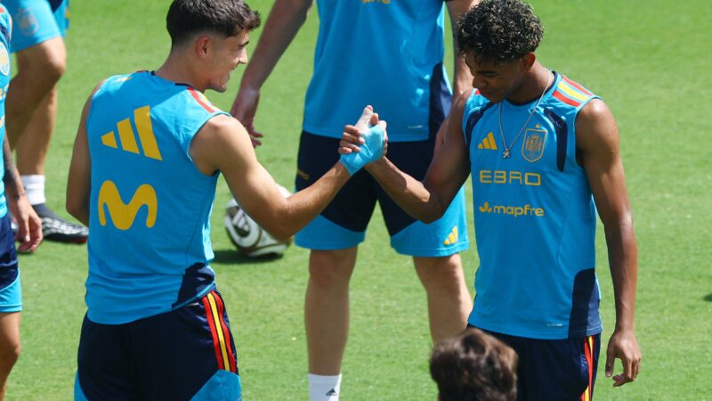 Cubarsí admite sonho com o título mundial: “Já me vi com a Copa do Mundo”