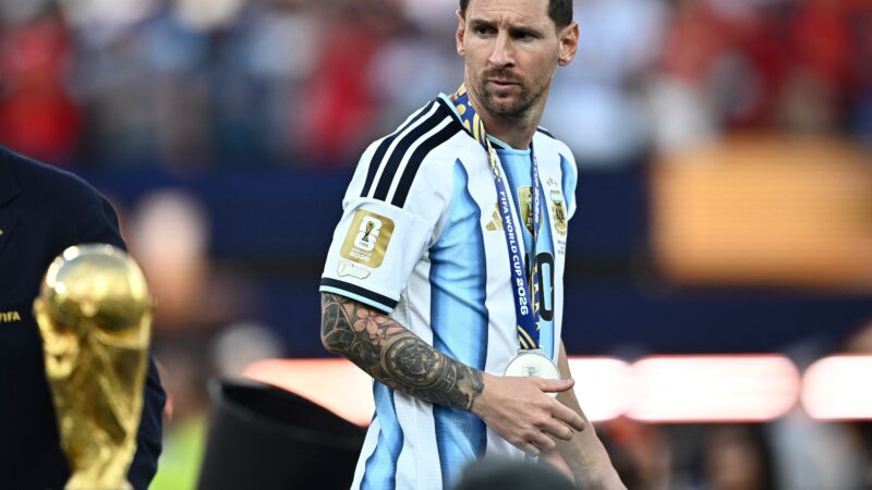 Choro e adeus? Como Messi foi anulado em possível último jogo por Copa do Mundo