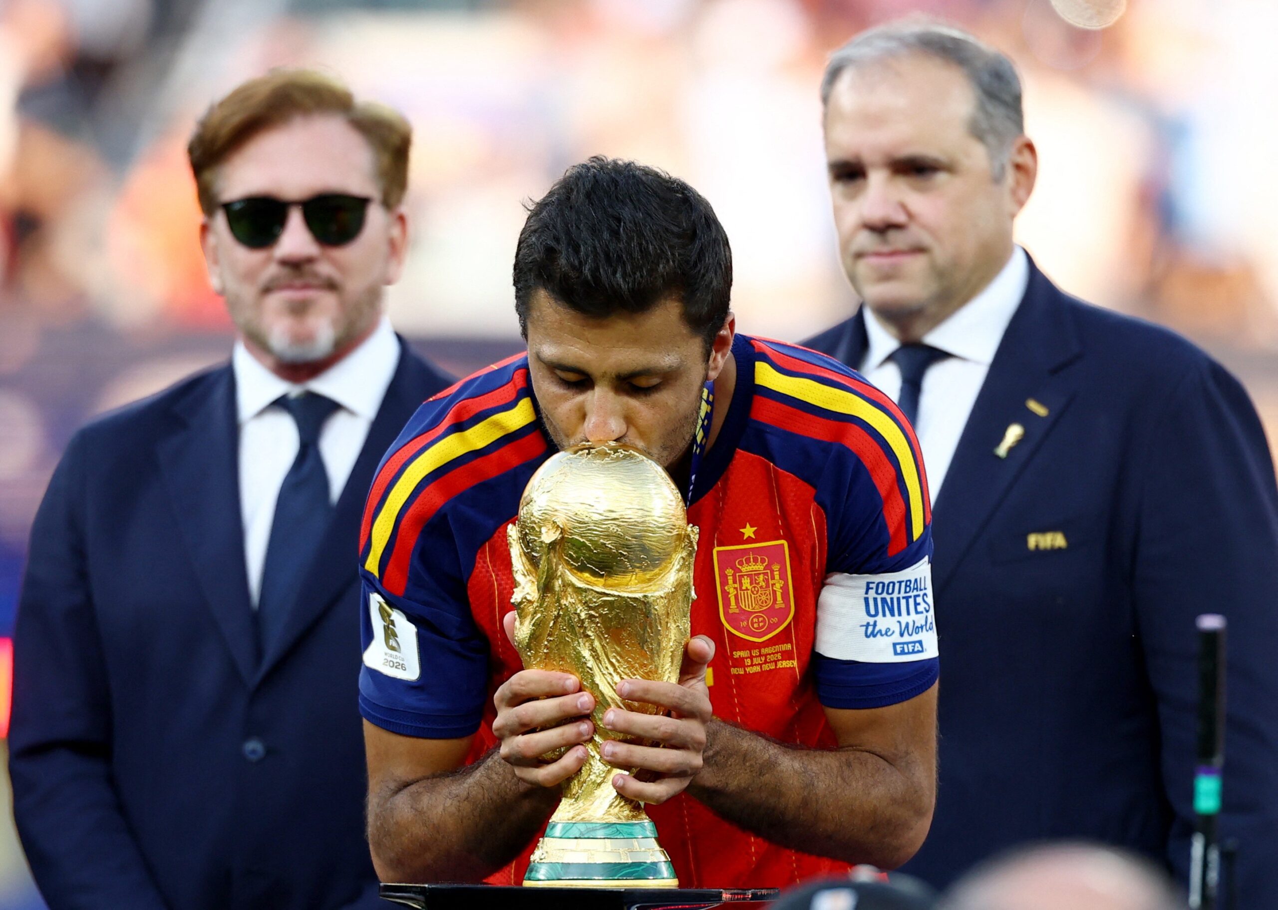 “Sou um exemplo de superação”, diz Rodri após título da Espanha e prêmio de melhor jogador da Copa