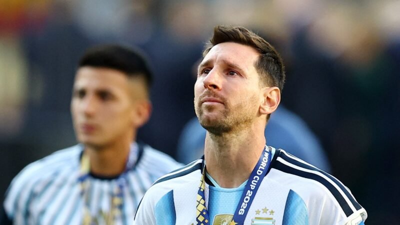 Messi não viaja para a Argentina depois do vice da Copa do Mundo