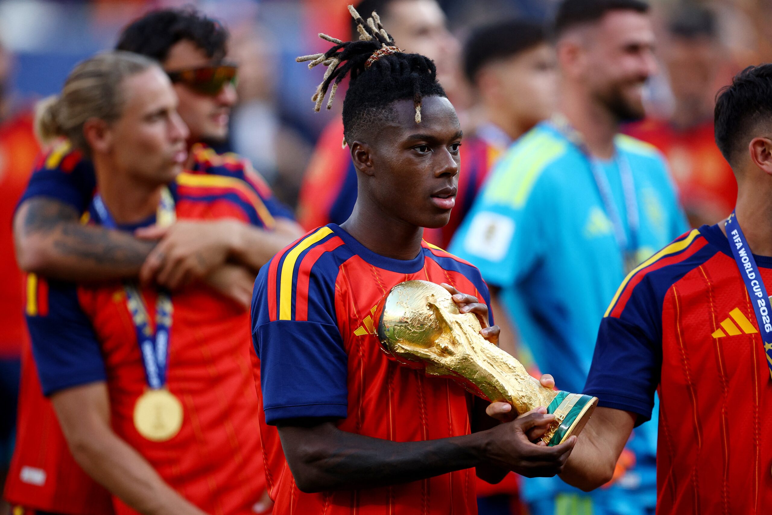 Nico Williams dedica título da Copa do Mundo a Neymar: “Isso também é por ele”