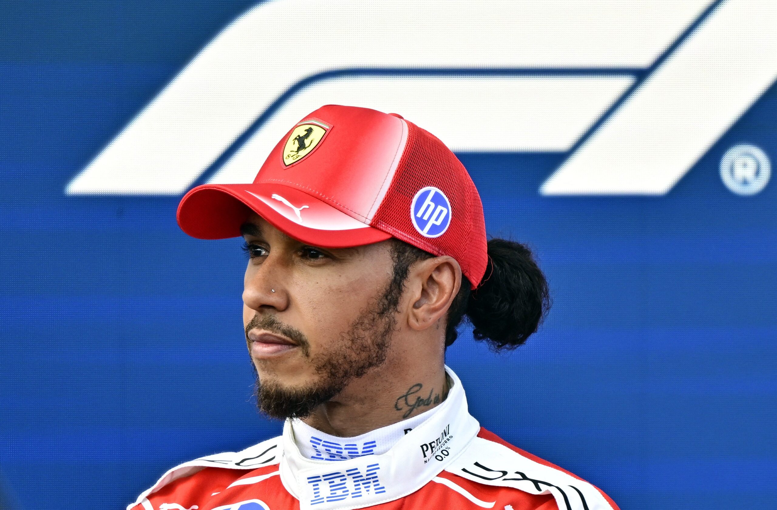 Hamilton é punido e perde três posições no grid do GP da Hungria