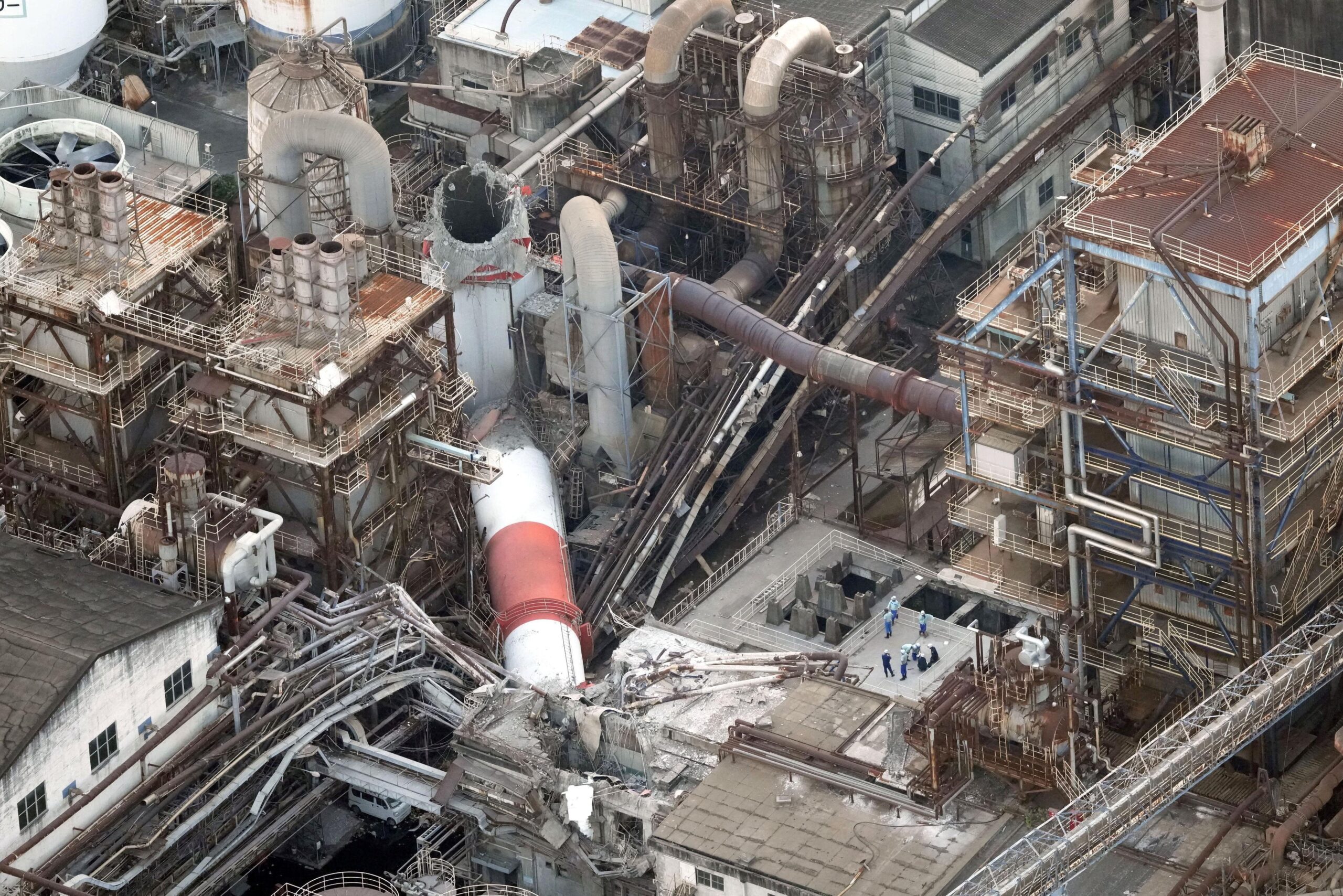Terremoto de magnitude 7,1 no Japão deixa desaparecidos em fábrica de papel