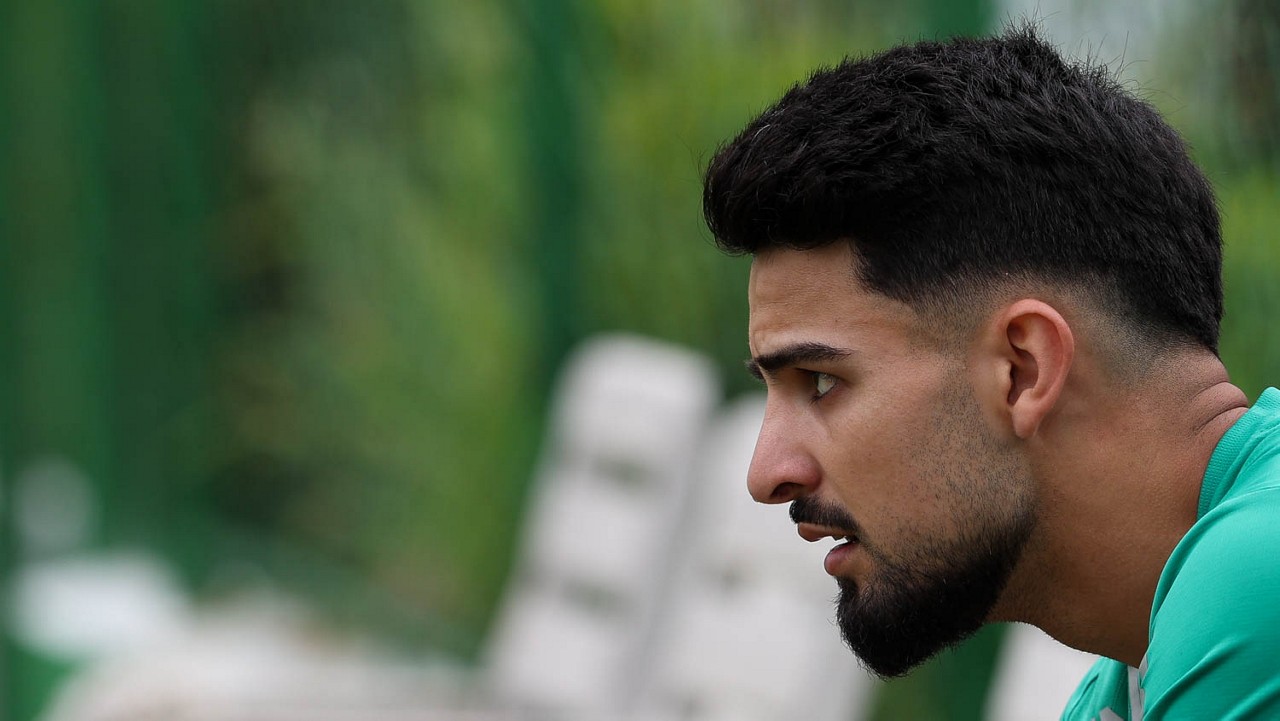Flaco López se reapresenta ao Palmeiras e pode reforçar o time contra o Vitória