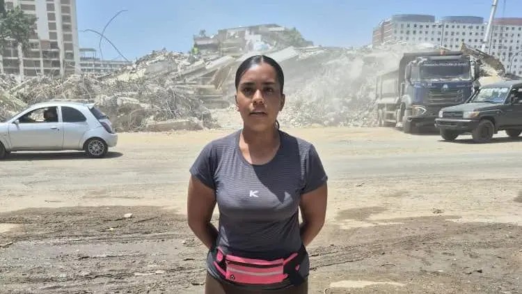 Terremotos na Venezuela: a jovem que se recusa a abandonar os escombros onde estão os corpos de seus familiares