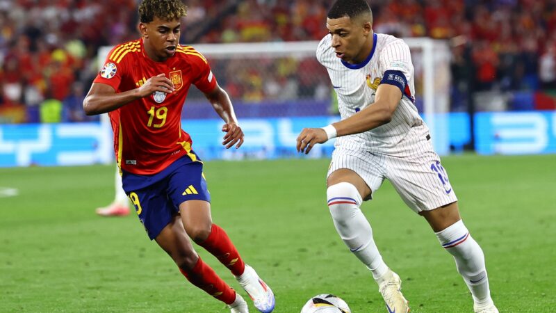 Yamal venceu oito dos dez duelos contra Mbappé e nunca perdeu em jogos eliminatórios únicos