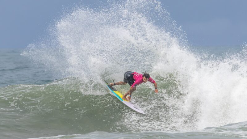 Catarinense conquista título inédito na elite do Campeonato Brasileiro de Surfe