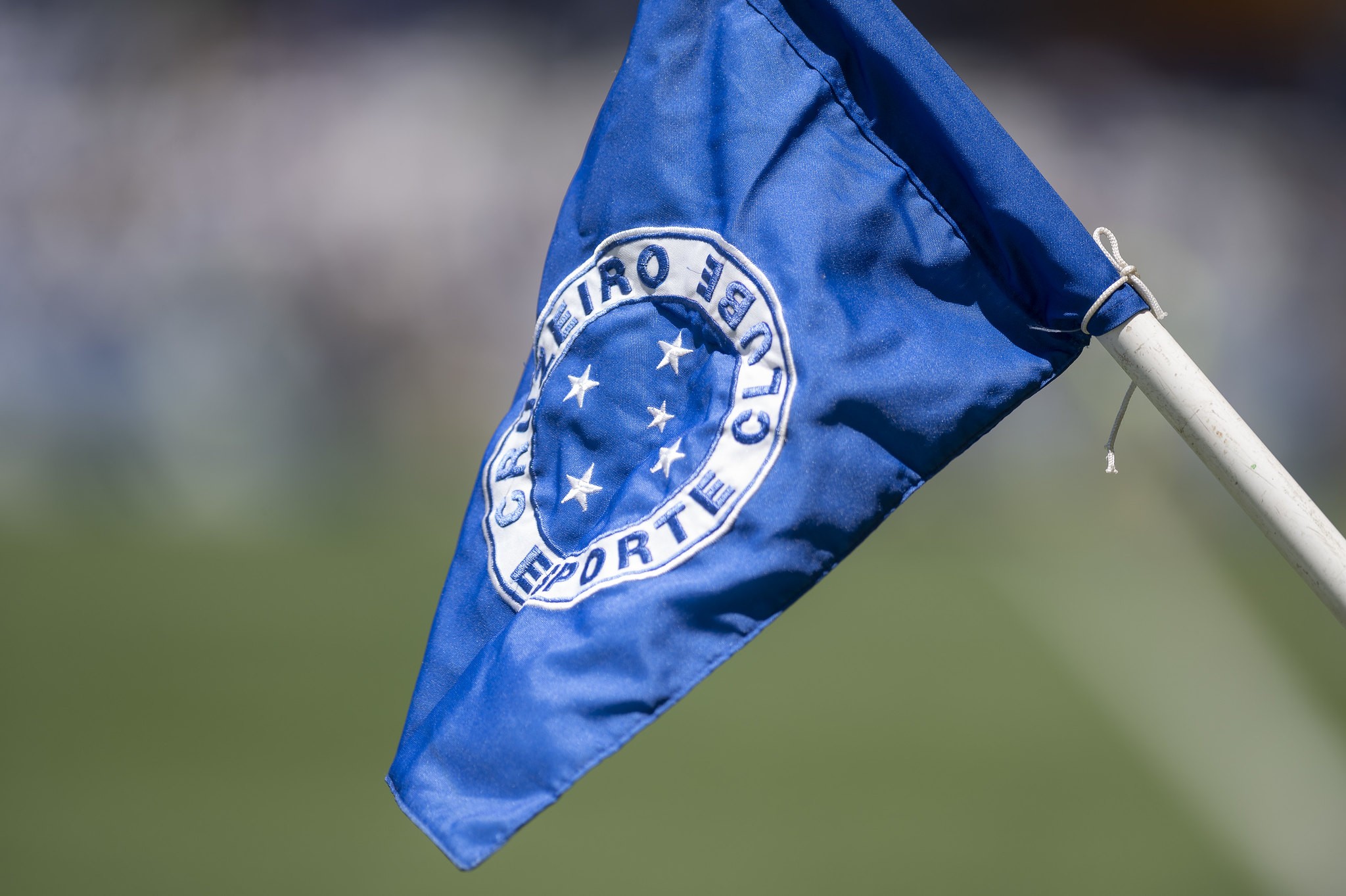 Contratações do Cruzeiro para 2026: veja quem chega, quem fica e quem vai embora