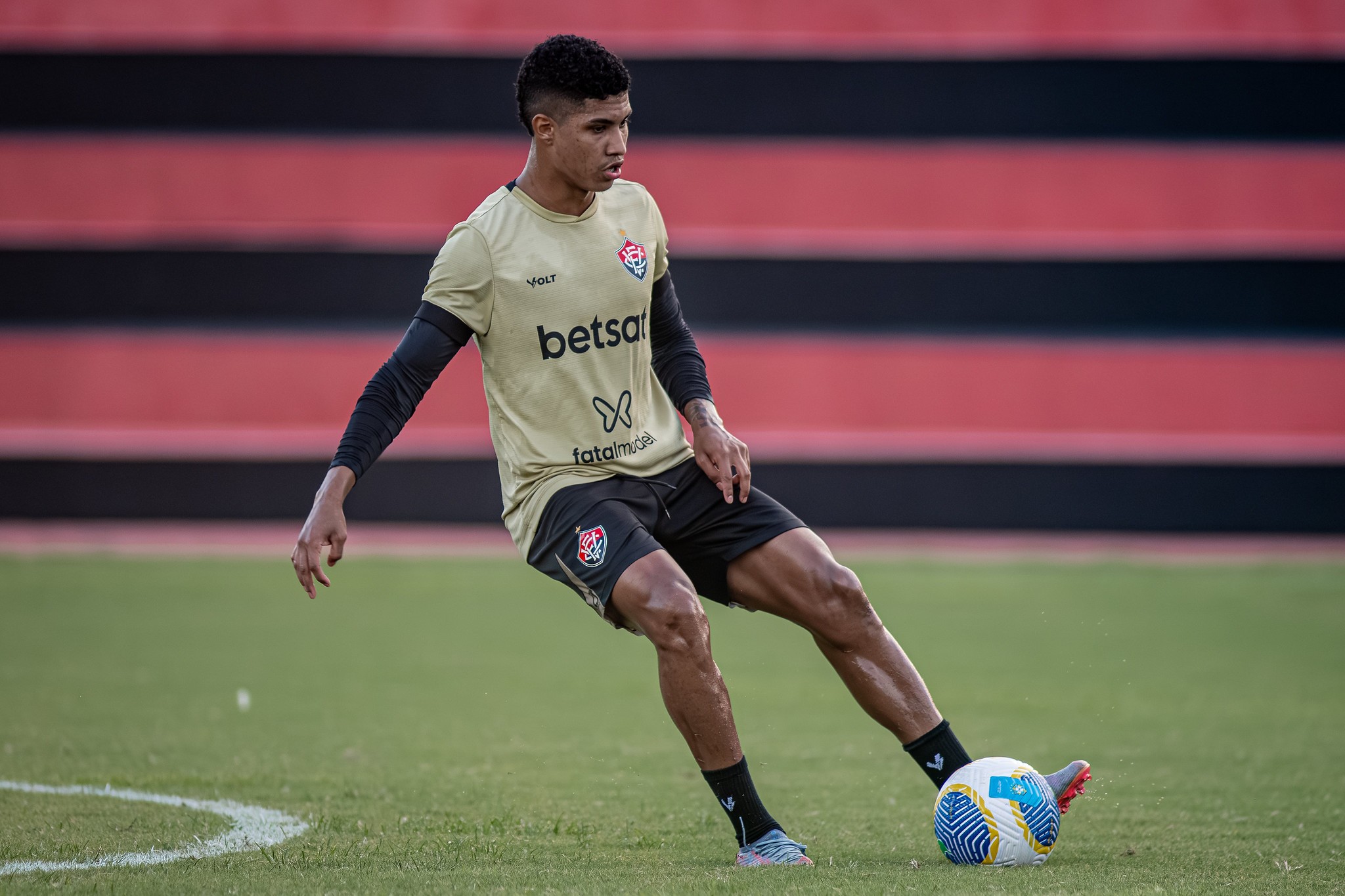 Paysandu confirma contratação do meia Pablo Baianinho, do Vitória