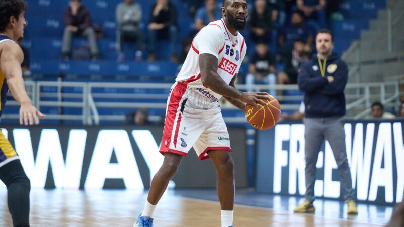 Bauru Basket contrata o ala-armador americano Corderro Bennett