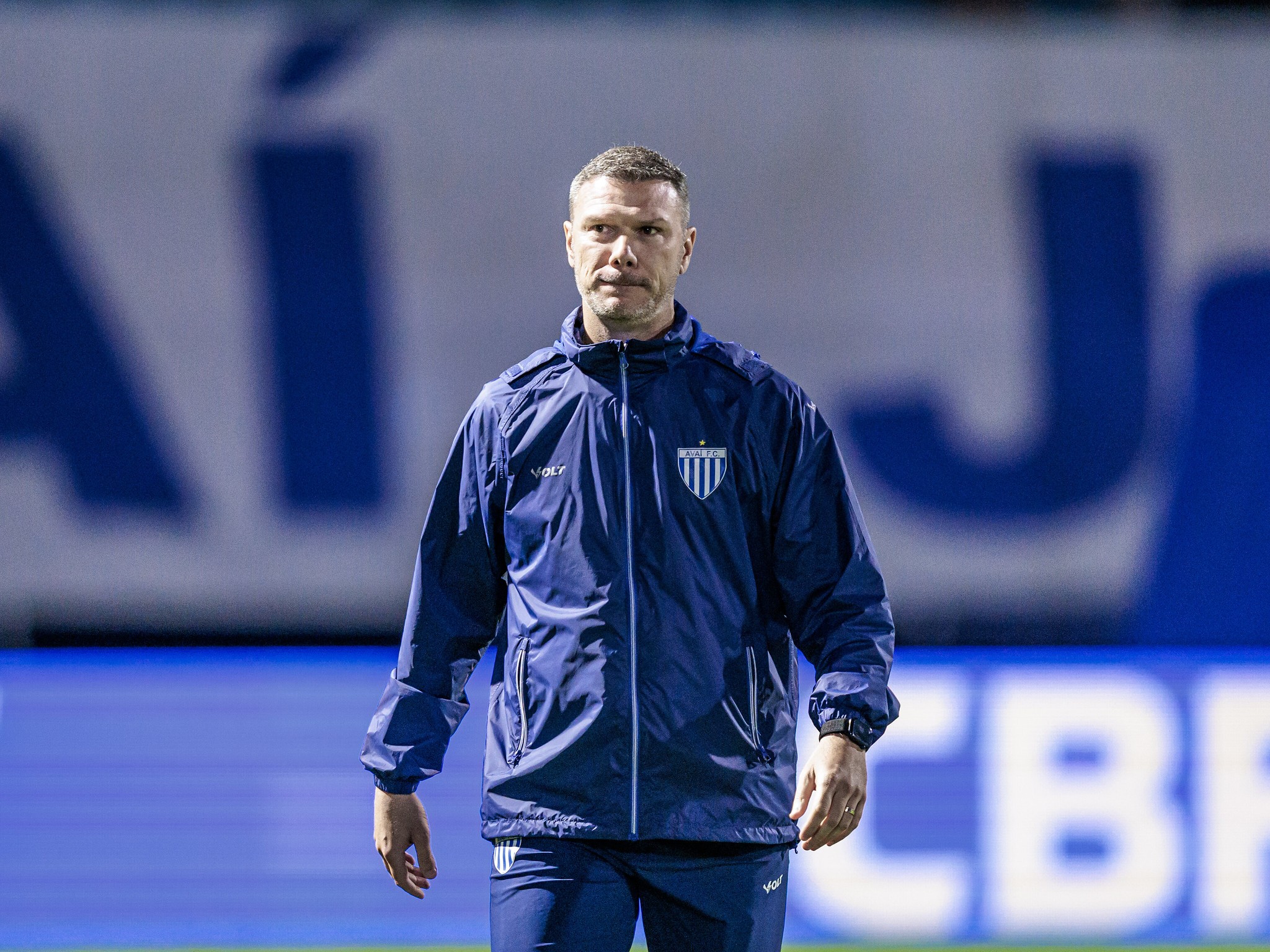 São Bernardo anuncia Vinícius Bergantin como novo técnico