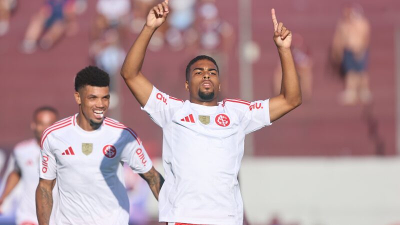 Inter negocia empréstimo de Gustavo Prado para clube português