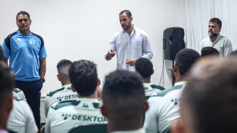 Guarani quita pendências de maio e reduz dívida com o elenco
