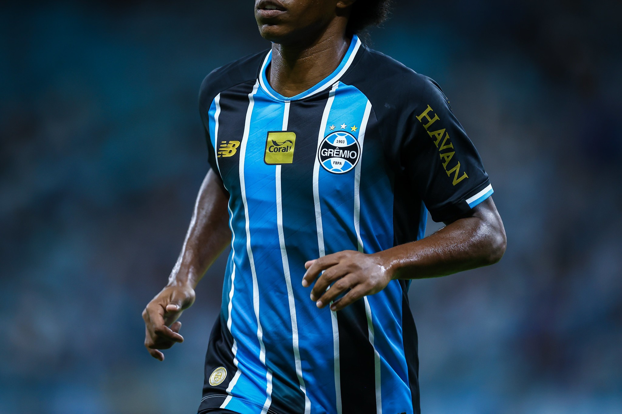 Grêmio recusa propostas, evita bets e elenca dificuldades para fechar patrocínio máster