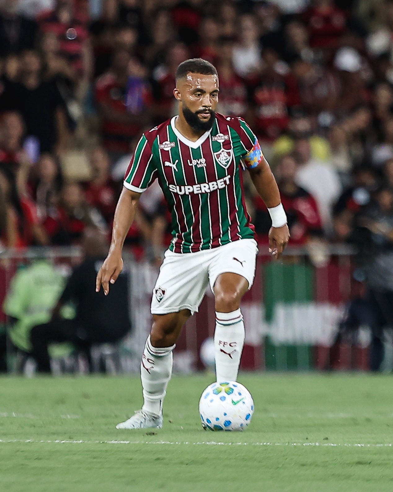Samuel Xavier mira mais títulos no Fluminense e comenta disputa por vaga: “Sempre preparado”