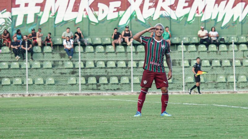 Fluminense renova contrato com Keven Samuel até 2029