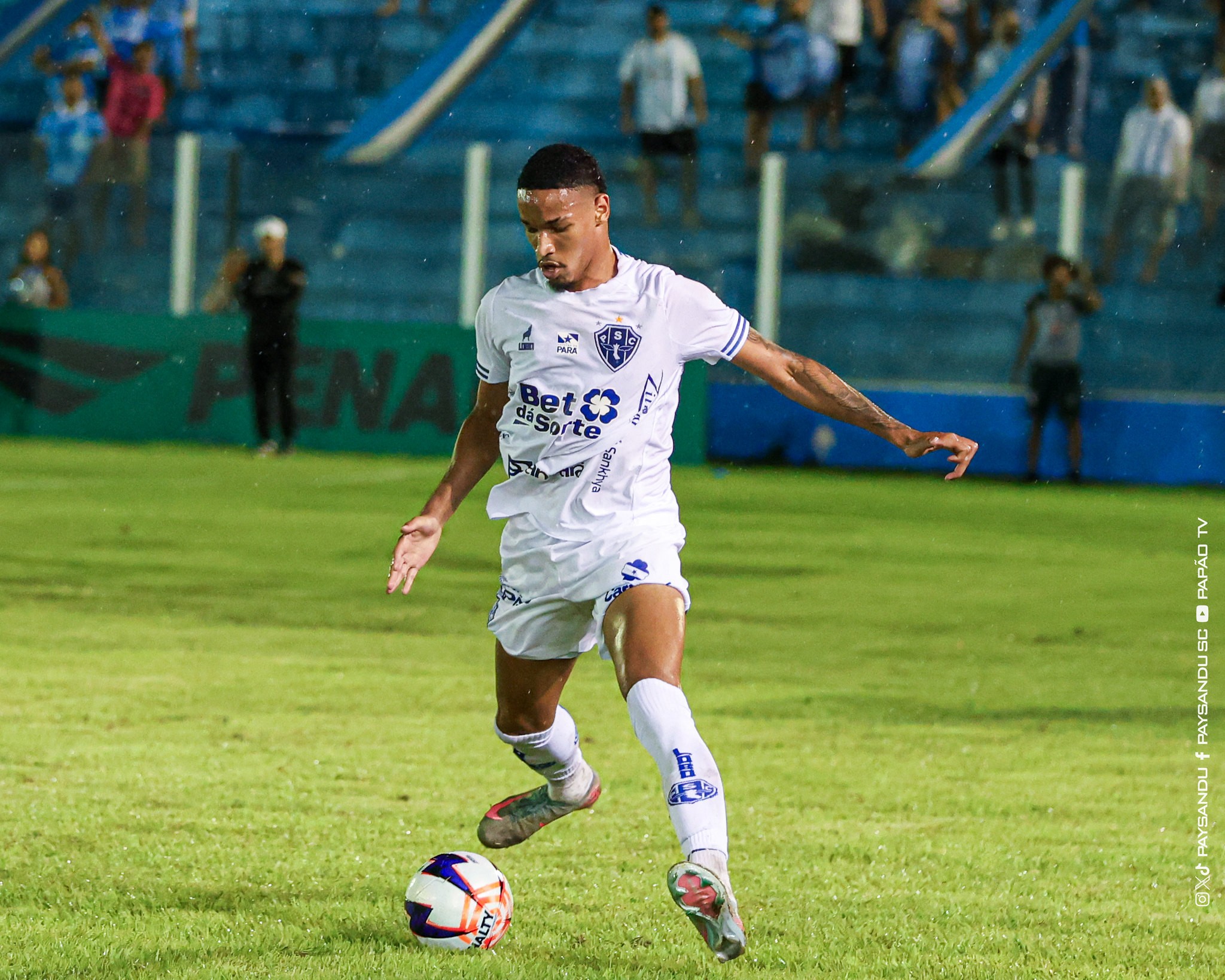 Lucas Cardoso admite “vacilo” do Paysandu na Série C, mas foca no topo: “Era para sermos líder”