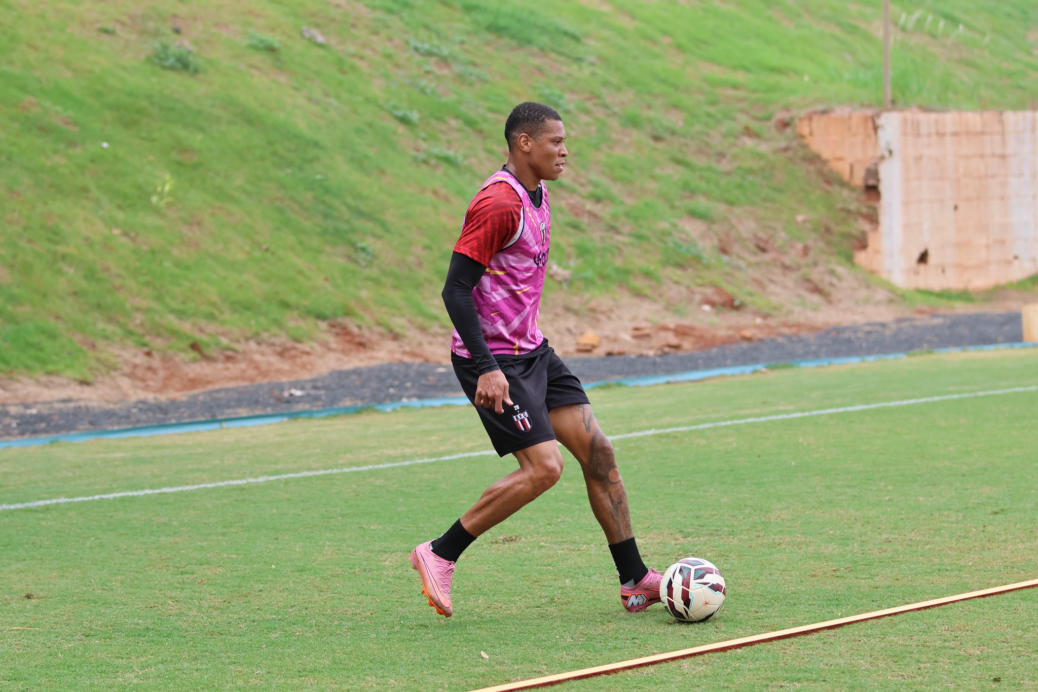 Botafogo-SP avalia Hygor e pode ter com Morelli contra Juventude