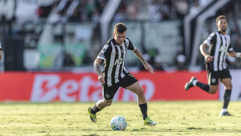 Bernard passa a limpo dois anos no Atlético-MG e admite pressão: “Altos e baixos”