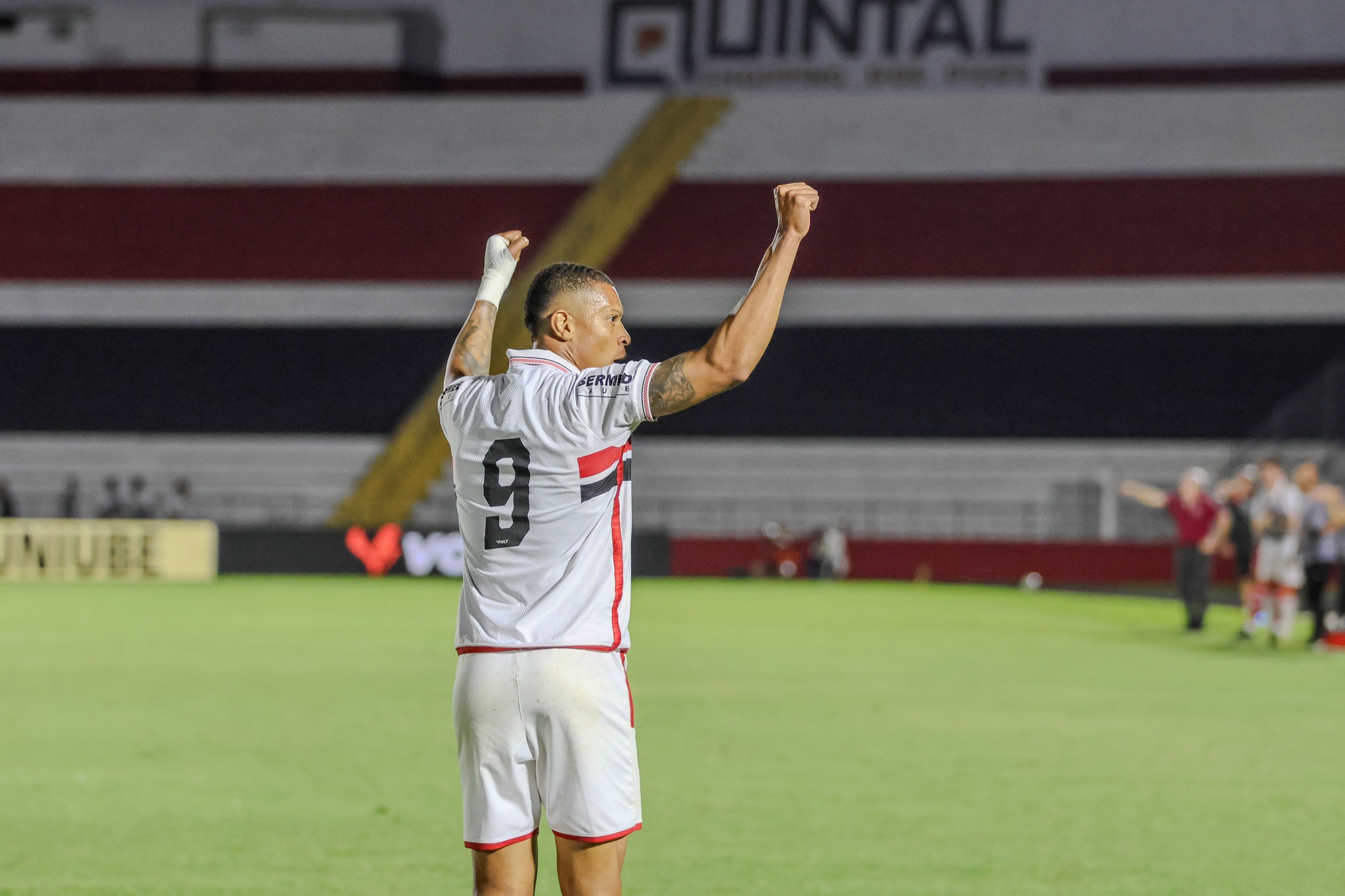 Botafogo-SP ganha tempo para recuperar Hygor contra América-MG
