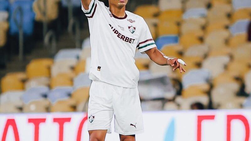 Thiago Silva tem nome publicado no BID e está apto a jogar pelo Fluminense