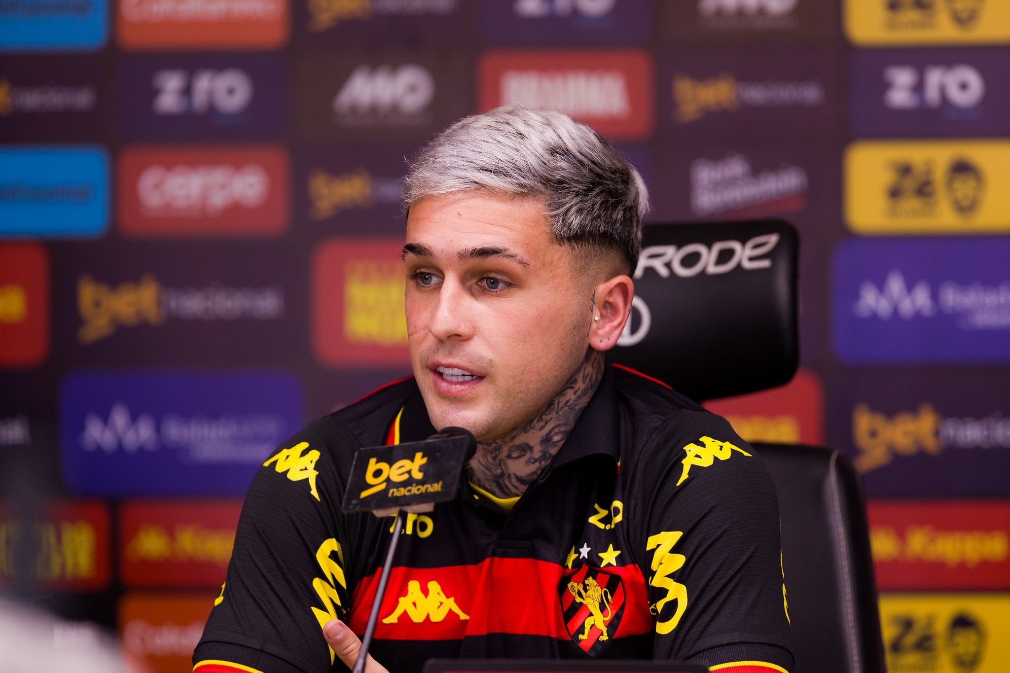 Diego Hernández se diz pronto para estrear e cita pressão no Sport: “Acostumado a ganhar”