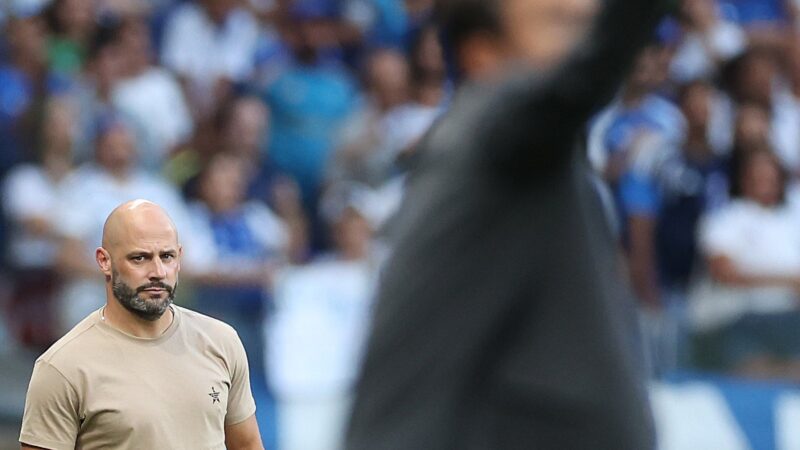 Análise: Botafogo sofre, resiste ao Cruzeiro de Artur Jorge e vence com brilho de joia