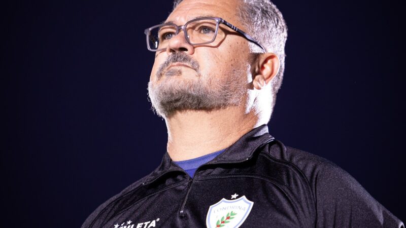 Micale evita abatimento no Londrina após goleada e volta ao Z4: “Não podemos baixar a guarda”