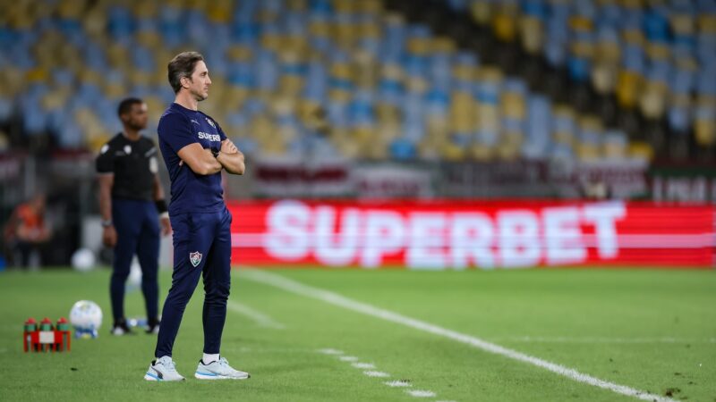 Zubeldía comenta investigação de Lucho Acosta, do Fluminense: “O mais importante é confiar nas pessoas”
